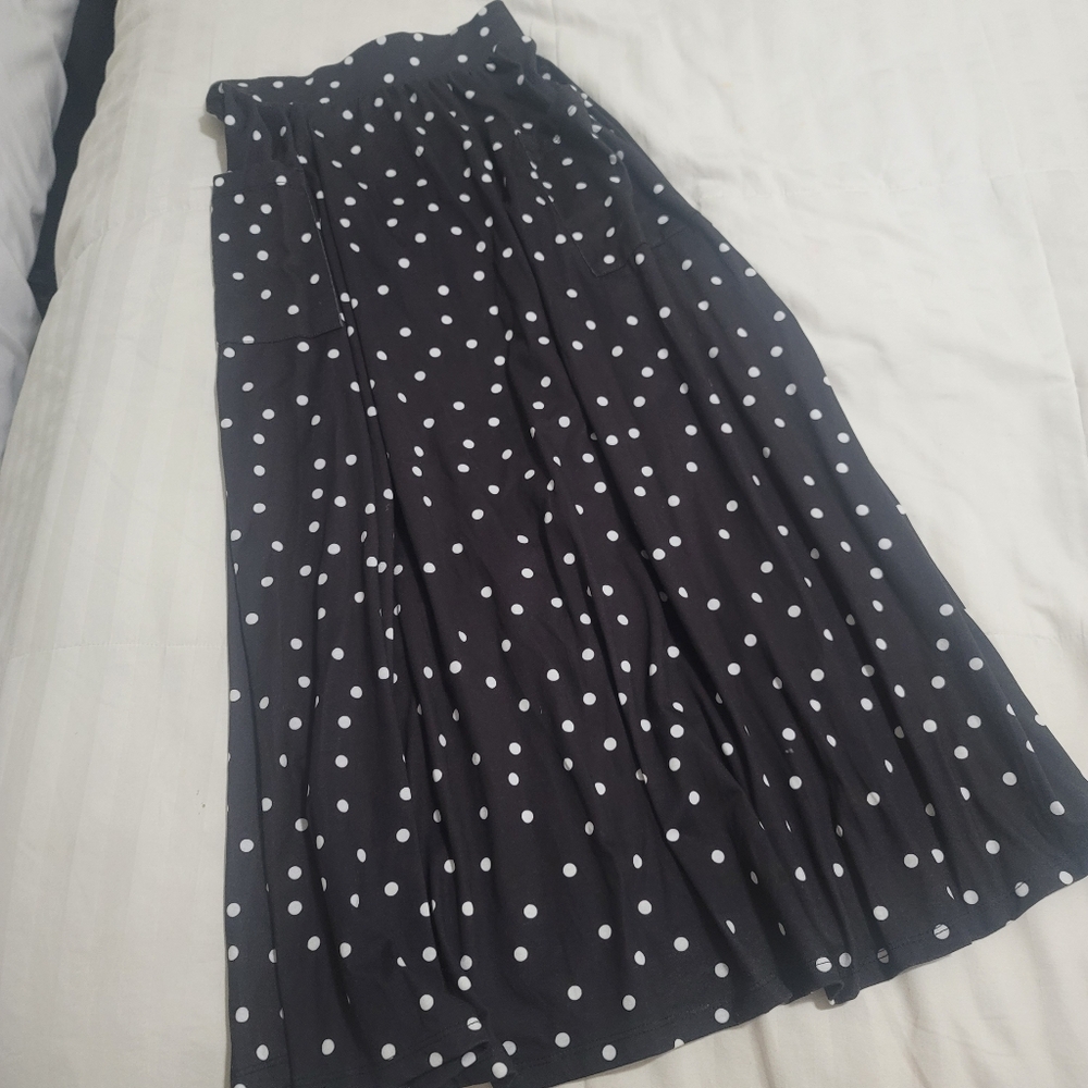 ASOS | Long Polka Dot skirt, size 4
